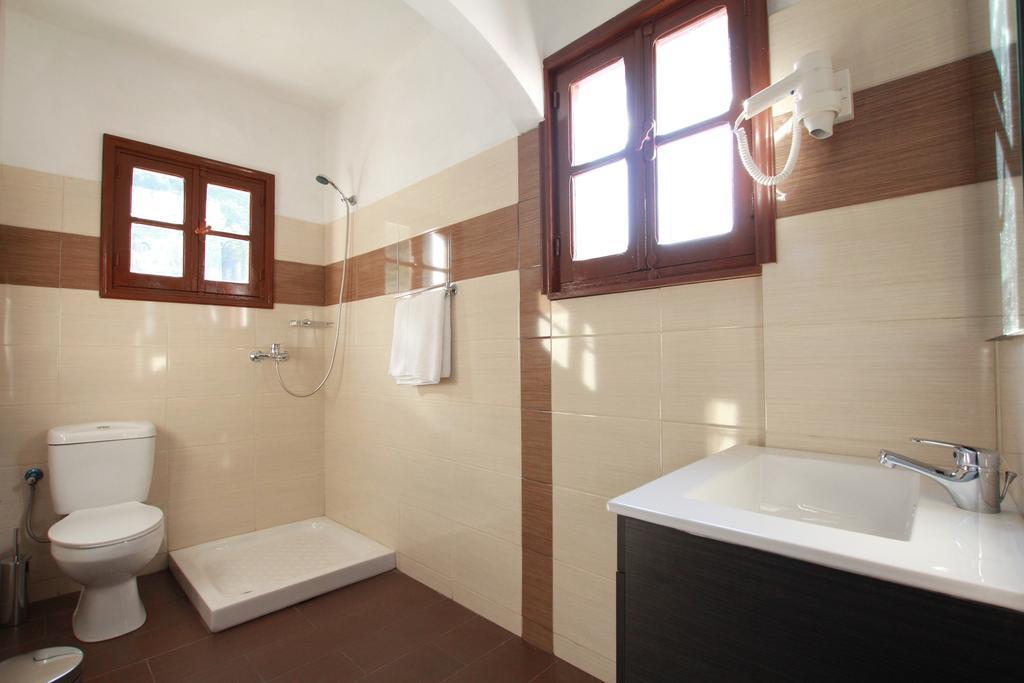 Traditional Apartments Alexandra ماغيستي الغرفة الصورة
